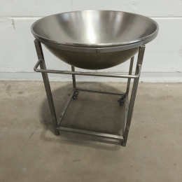 Stainless steel mixing bowl 